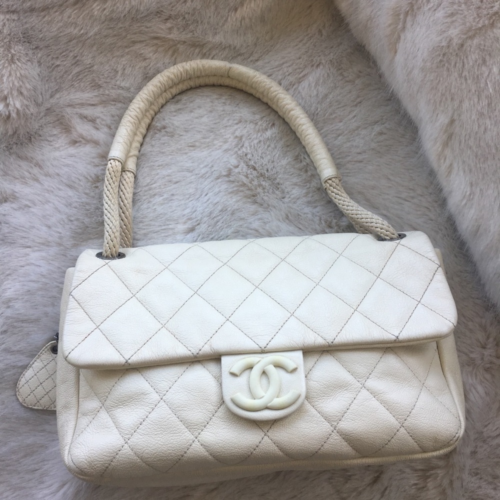 Chanel flap quilt bag white ivory CC rope strap expandable cruiser - Picture 1 of 8